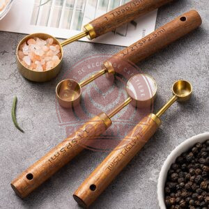Cuillère de mesure en cuivre